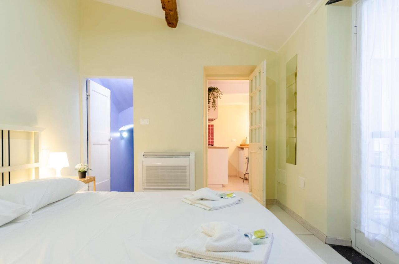 Апартаменты Joivy Cosy Flat In The Centre Генуя Экстерьер фото