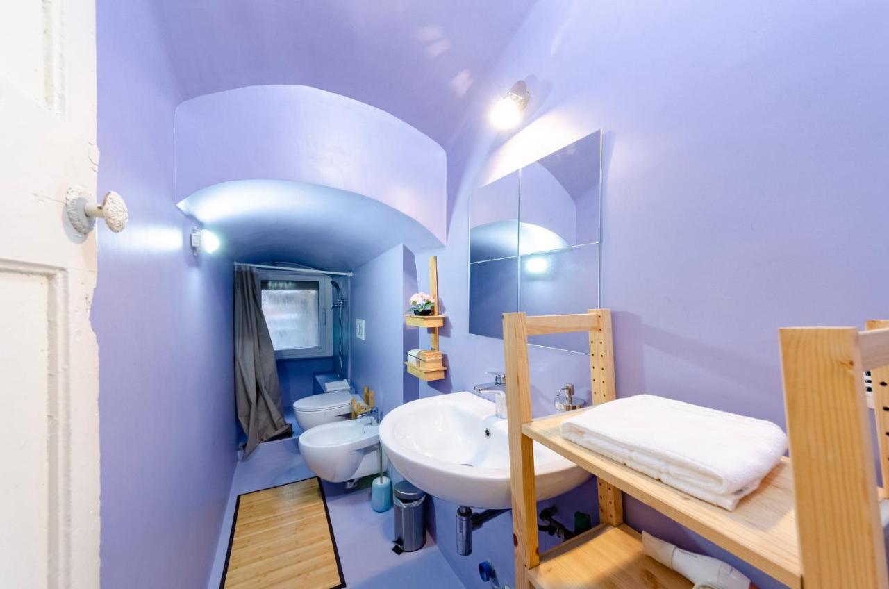Апартаменты Joivy Cosy Flat In The Centre Генуя Экстерьер фото